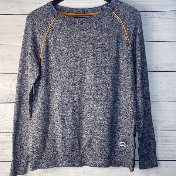 The Outfitters by Land’s End heathered grey sweater with button detail on side - Picture 3 of 11